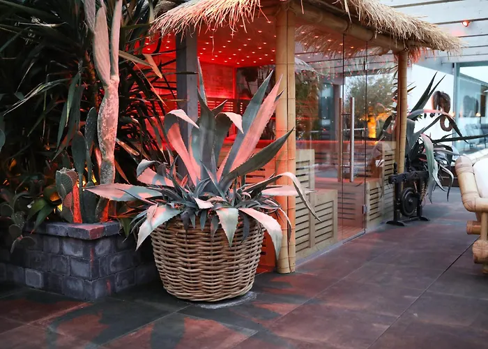 Villa 5season- Luxus-spa, Bar, Weinkeller, Billard *